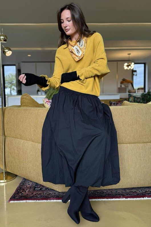 Paloma Bubble Hem Midi Skirt Black